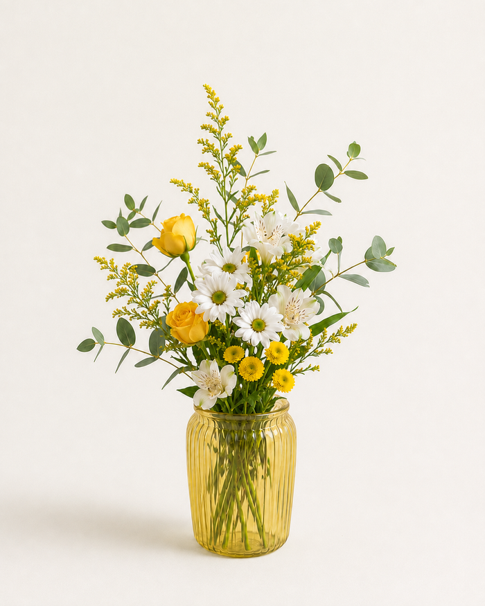 Golden Daisy Delight